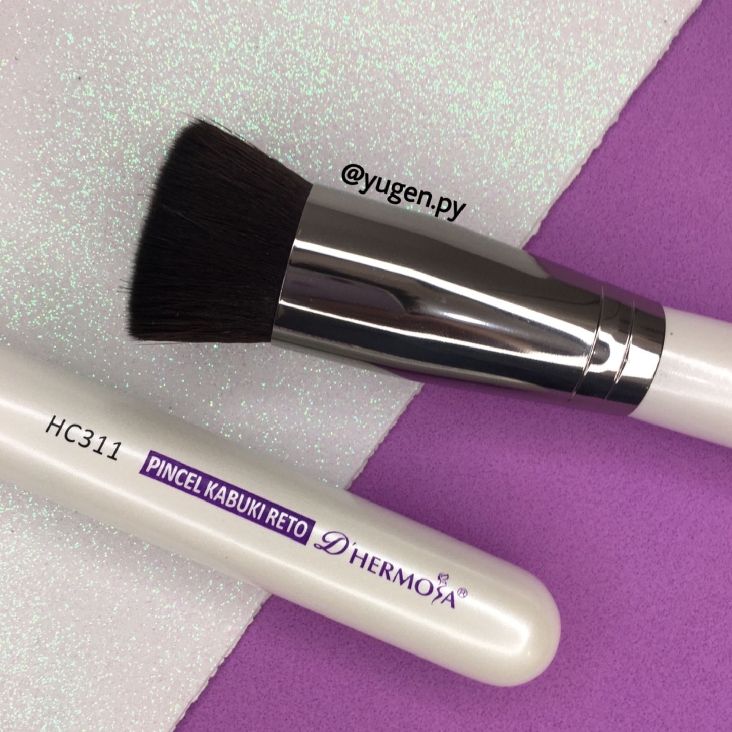 Brocha Kabuki Recto DHermosa HC311