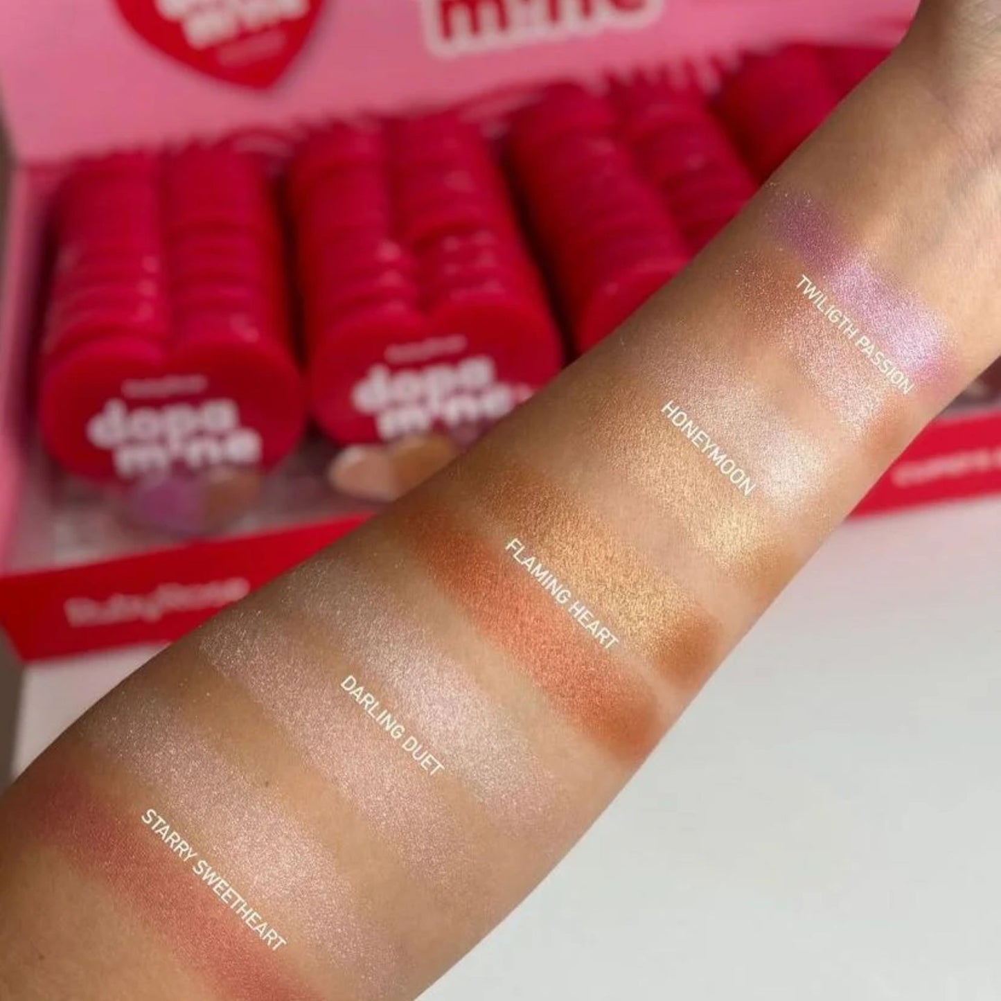 Iluminador Dopamine Ruby Rose HBF16021