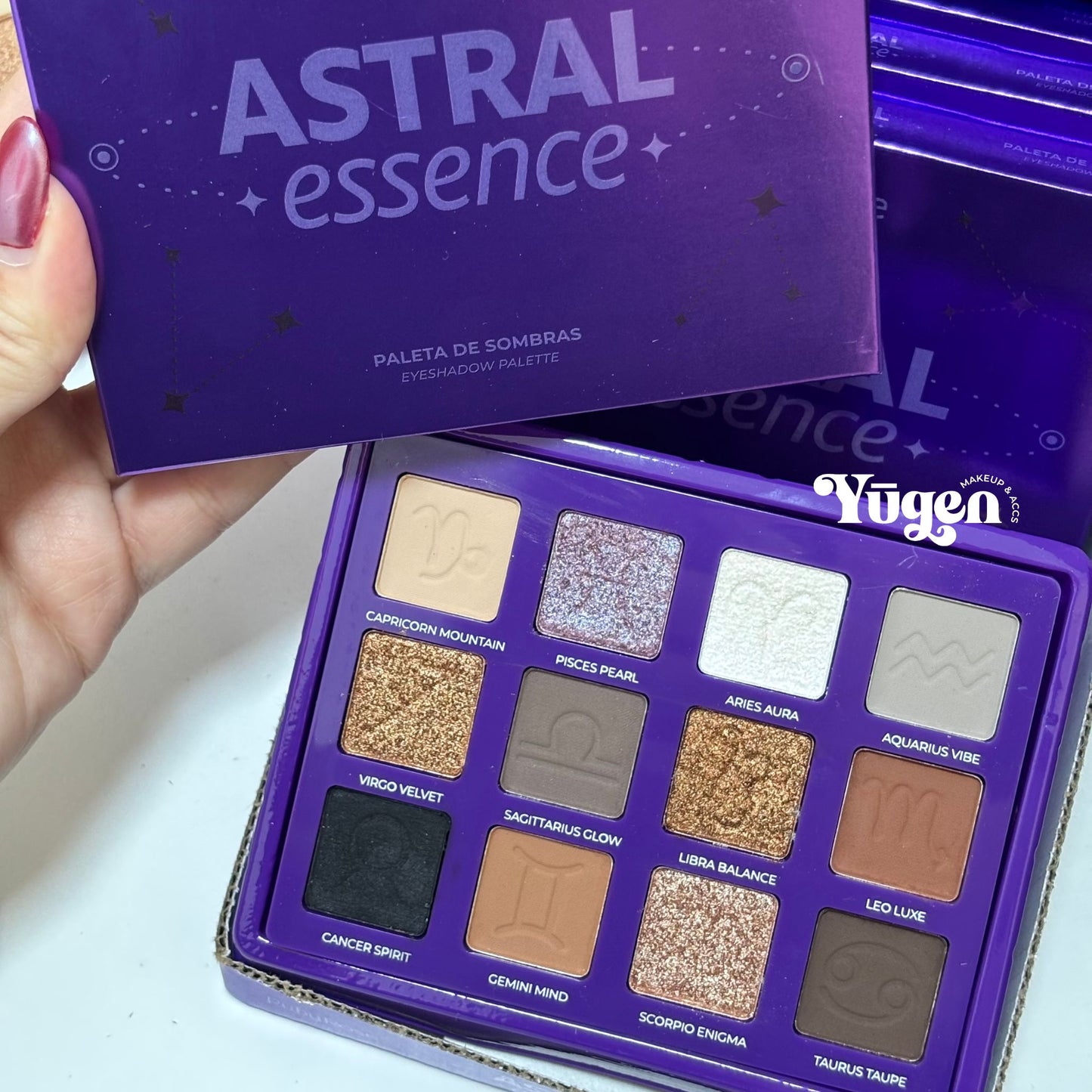 Paleta de Sombras Astral Essence Ruby Rose
