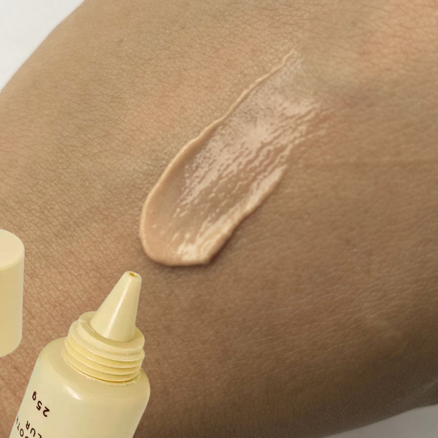 Primer Facial Smooth Blur Glass Ruby Rose HB352