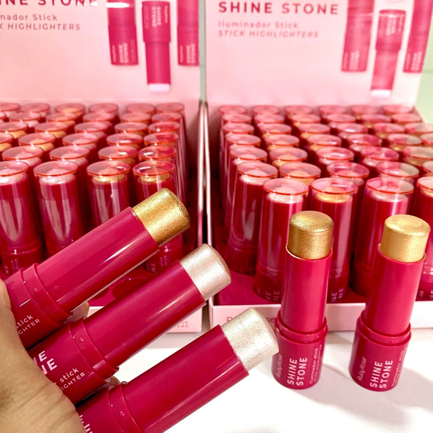 Iluminador en Barra Shine Stone Línea Rosa Ruby Rose HBM702